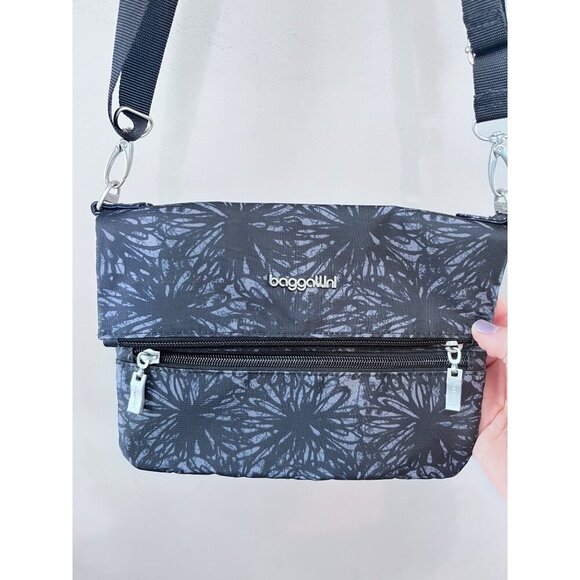 Baggallini Black & Gray Floral Crossbody Bag With Multiple Zipper Compartments - Picture 1 of 10